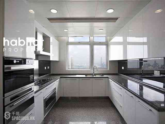 The Peak - Interocean Court 08