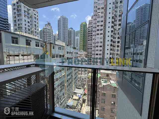Sai Ying Pun - Des Voeux W Residence 01