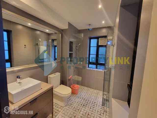 Central - 94, Hollywood Road 08