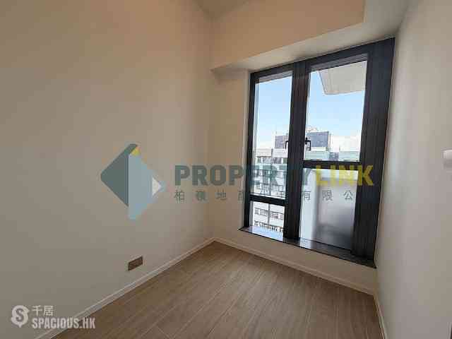 Sai Ying Pun - Des Voeux W Residence 08