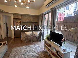 Wan Chai - Pao Woo Mansion 04
