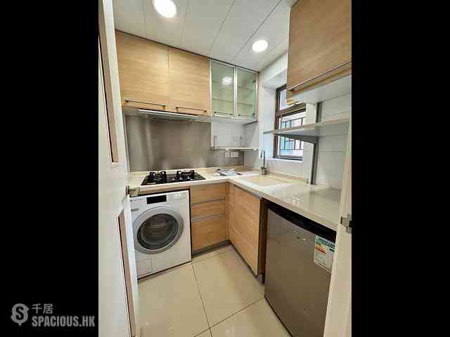 Wan Chai - The Zenith Phase 1 Block 2 09