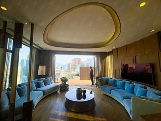 Mid Levels Central - Gramercy 02