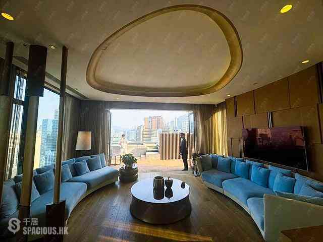 Mid Levels Central - Gramercy 02