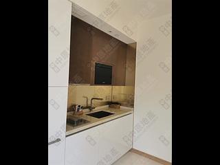 Sai Ying Pun - 63, Pokfulam Amber House (Tower 1) 03