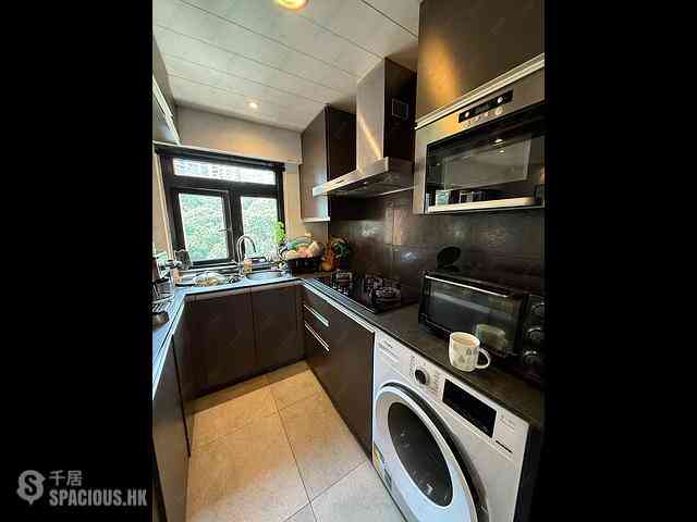 Mid Levels West - Kingsford Height 05
