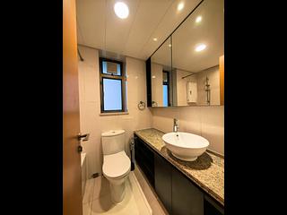 Wan Chai - The Zenith 06