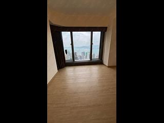 Mid Levels Central - Arezzo 11