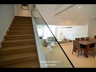 The Peak - La Hacienda 02