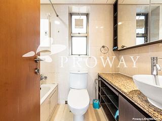 Wan Chai - The Zenith 06