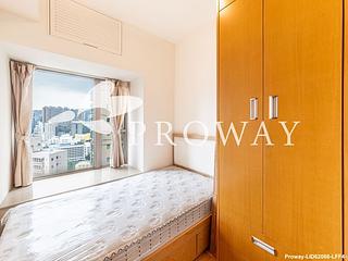 Wan Chai - The Zenith 07