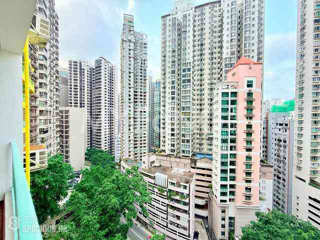 Mid Levels Central - Panorama 03