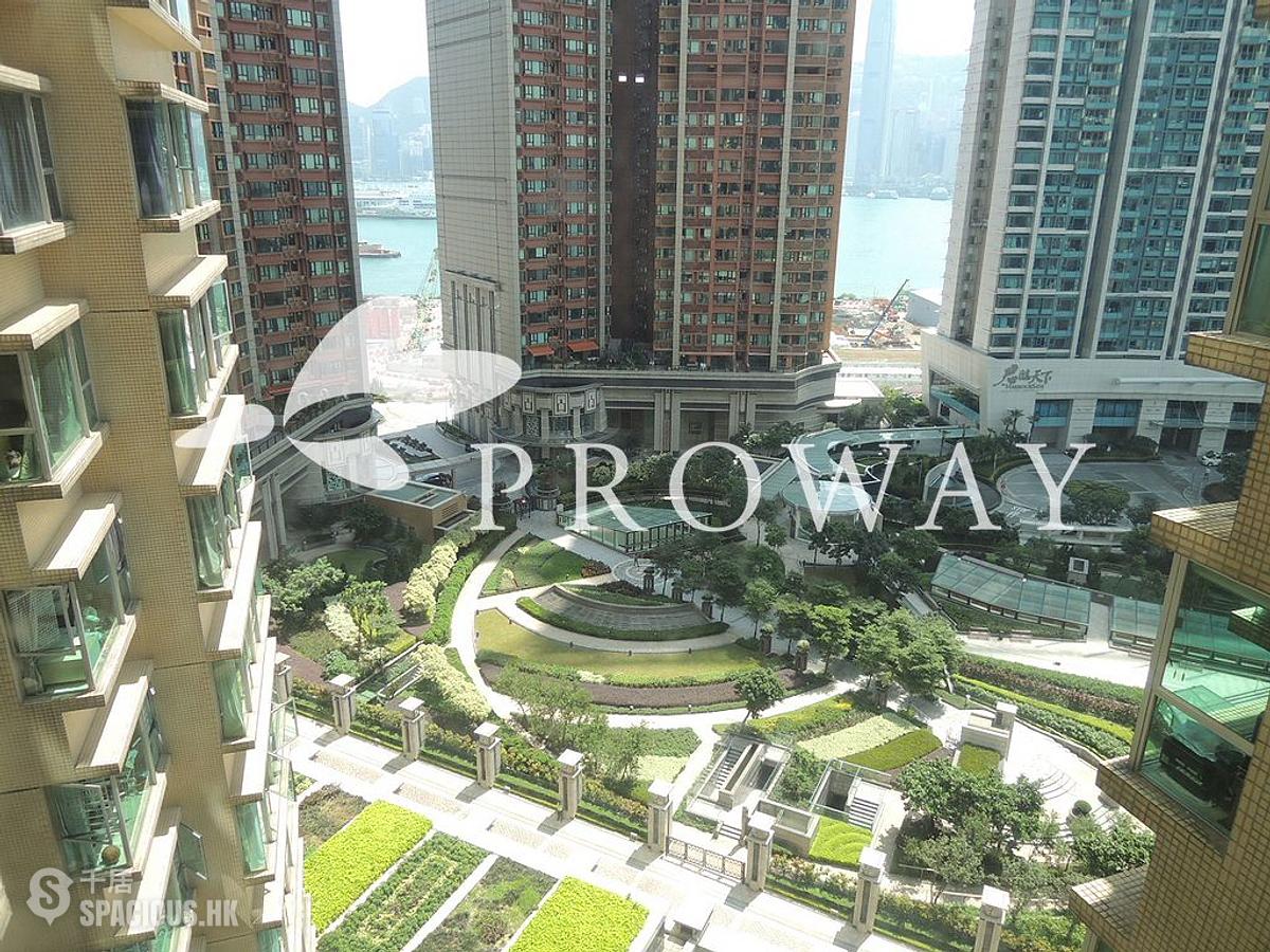 West Kowloon - The Waterfront 01