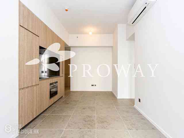 Sai Ying Pun - Bohemian House 04