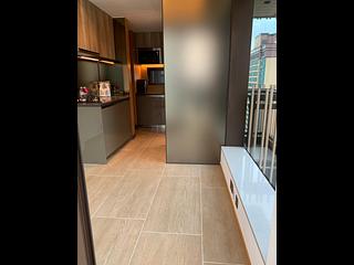 North Point - One Prestige 02