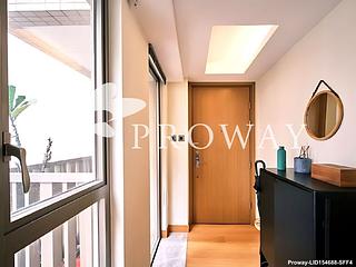 Sai Ying Pun - The Nova 08