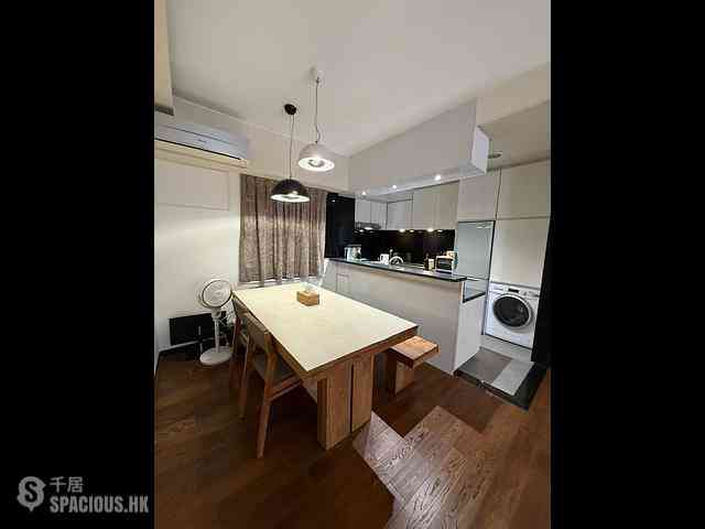 Mid Levels Central - Robinson Heights 01