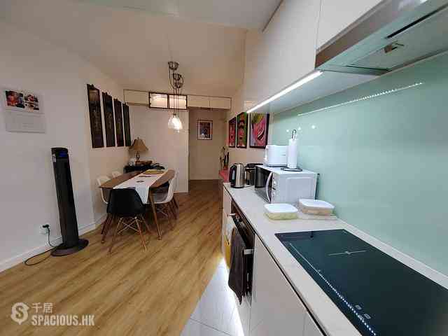 Stubbs Road - The Notting Hill 05