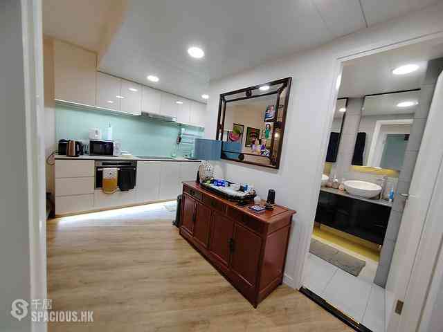 Stubbs Road - The Notting Hill 06