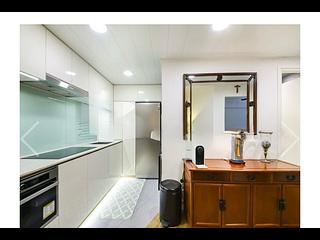 Stubbs Road - The Notting Hill 16
