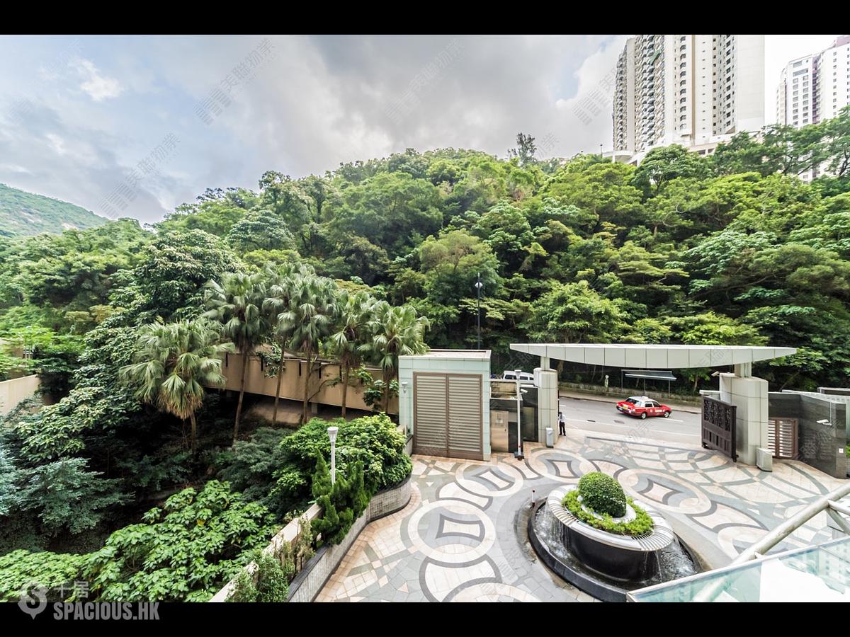 Tai Hang - The Legend Block 3 01