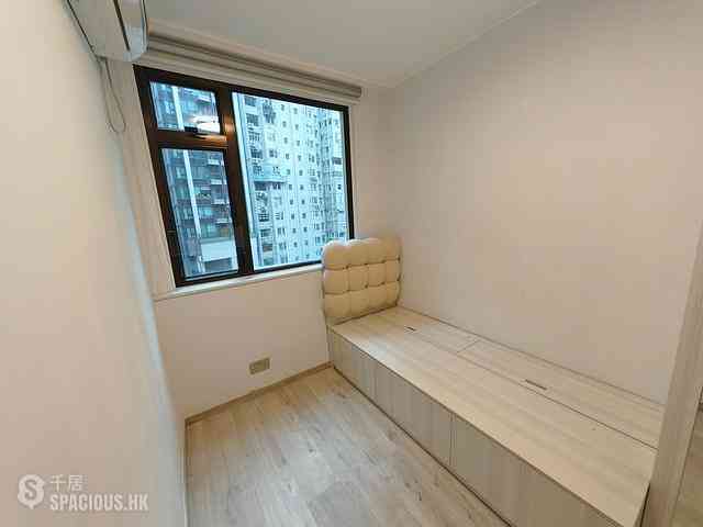 Mid Levels Central - Green Field Court 03