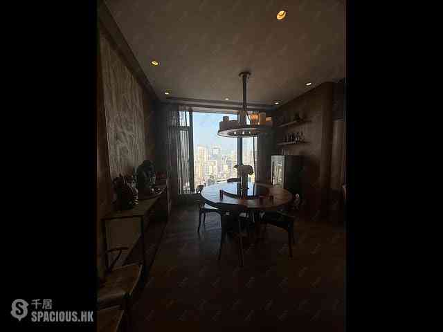 Mid Levels Central - Gramercy 12