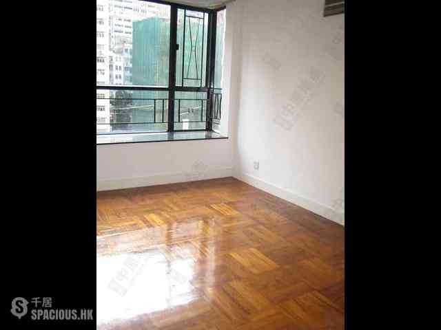 Mid Levels Central - The Grand Panorama Block 3 01