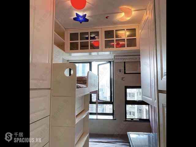 Mid Levels Central - Robinson Heights 02