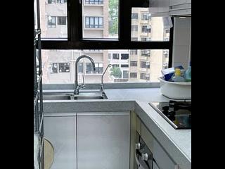 Mid Levels Central - Robinson Heights 05