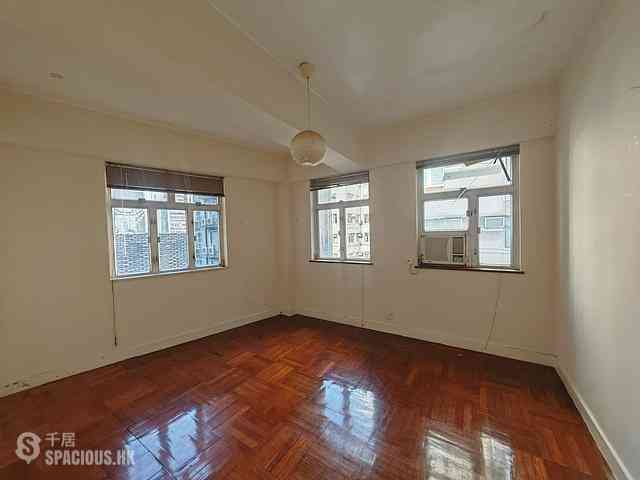 Soho - 52, Elgin Street 14