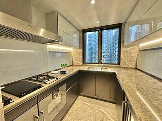 Wong Chuk Hang - The Southside Phase 3B Blue Coast 08