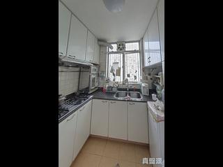 Quarry Bay - Parkvale Tower 3 Hong Pak Mansion 02