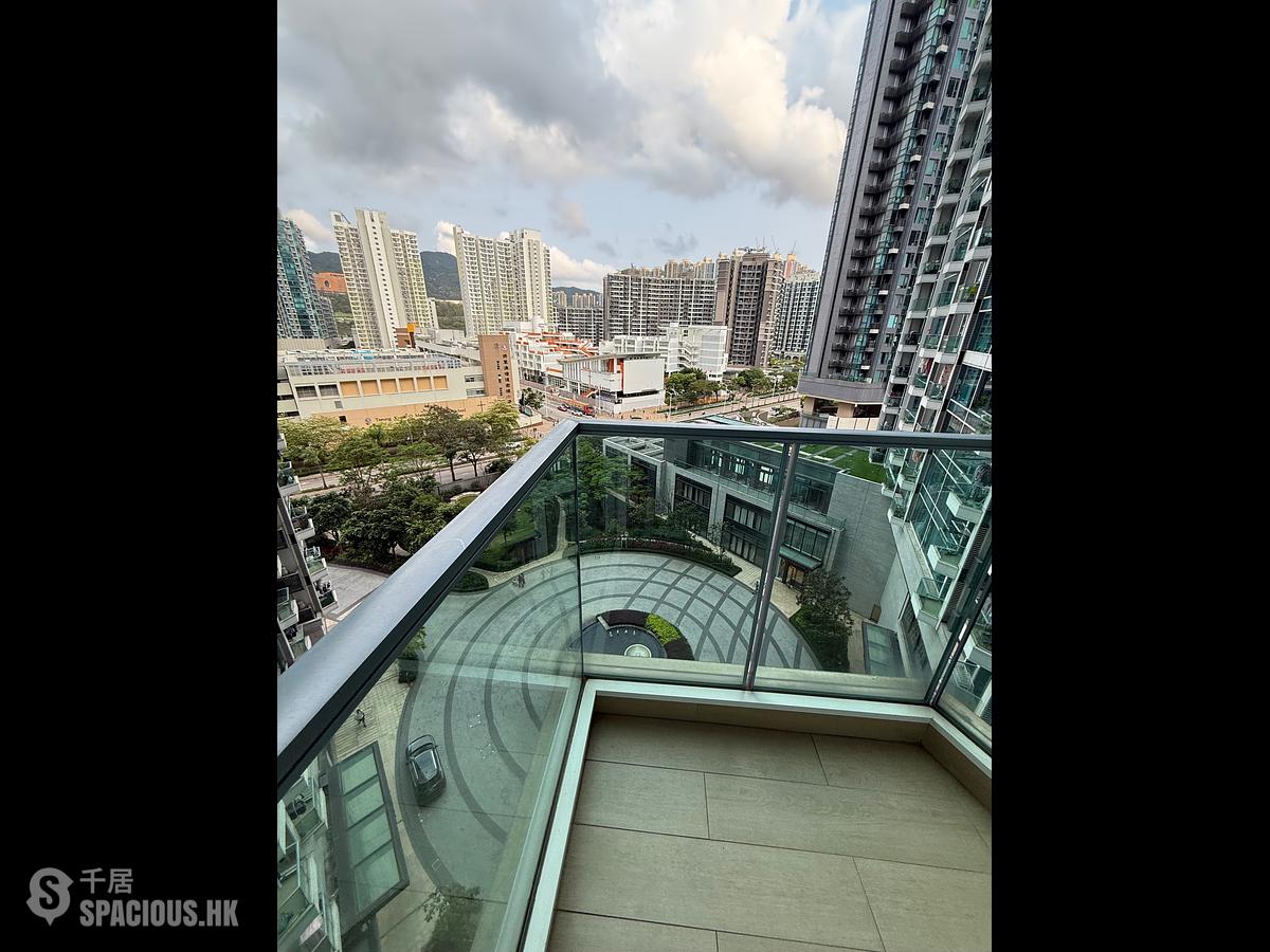 Tseung Kwan O - The Parkside 01