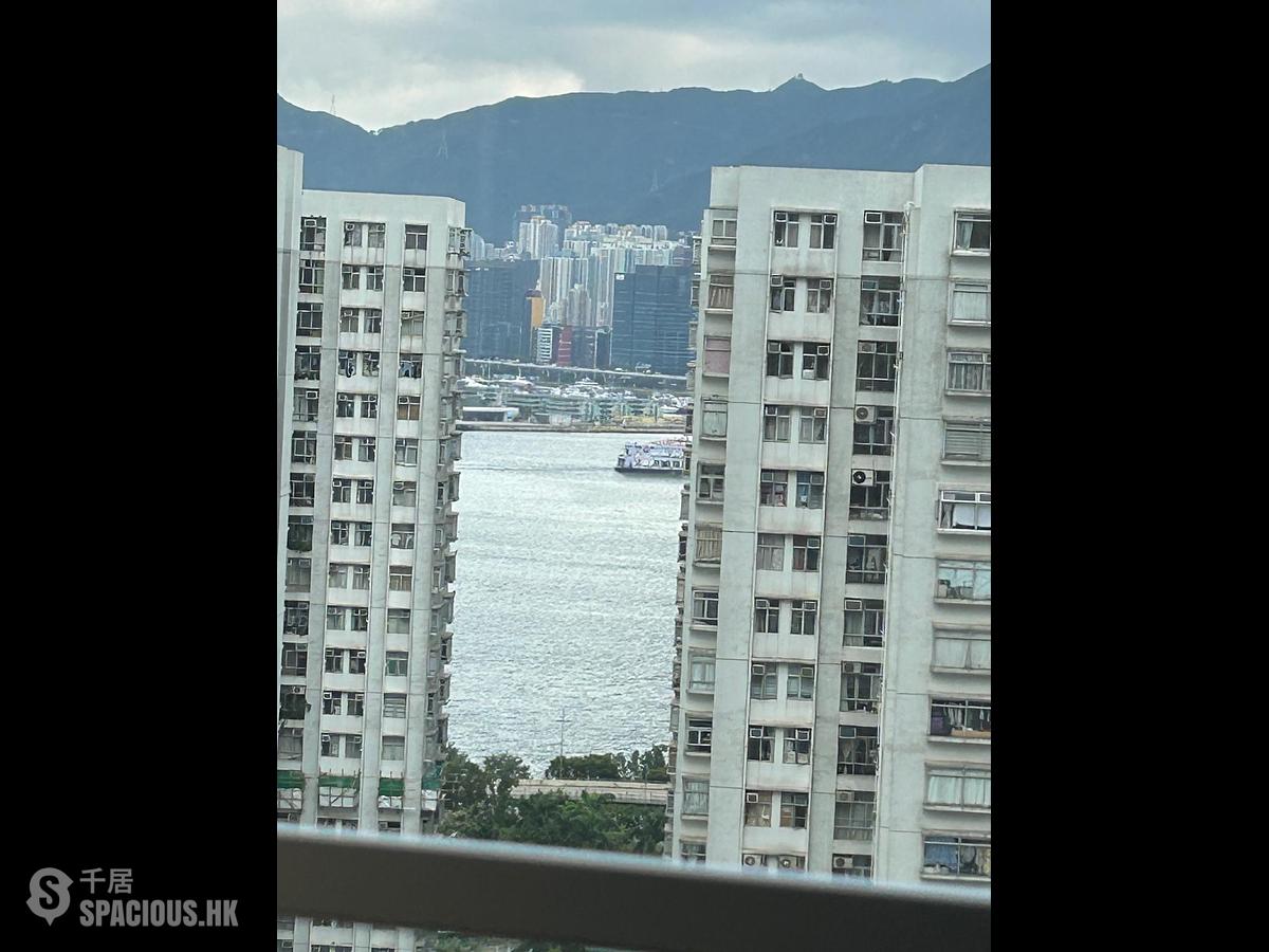 Quarry Bay - Kornhill Garden Block 10 01