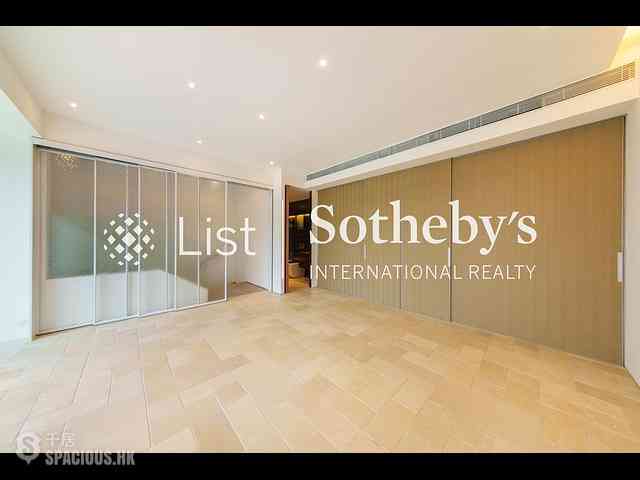 Repulse Bay - The Beachfront 04