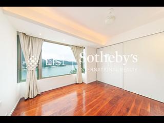Repulse Bay - The Beachfront 09