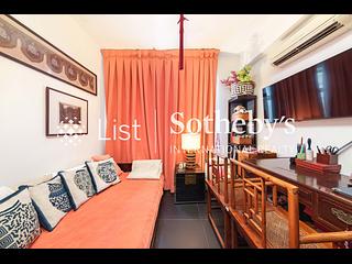 Mid Levels West - 39, Lyttelton Road 10