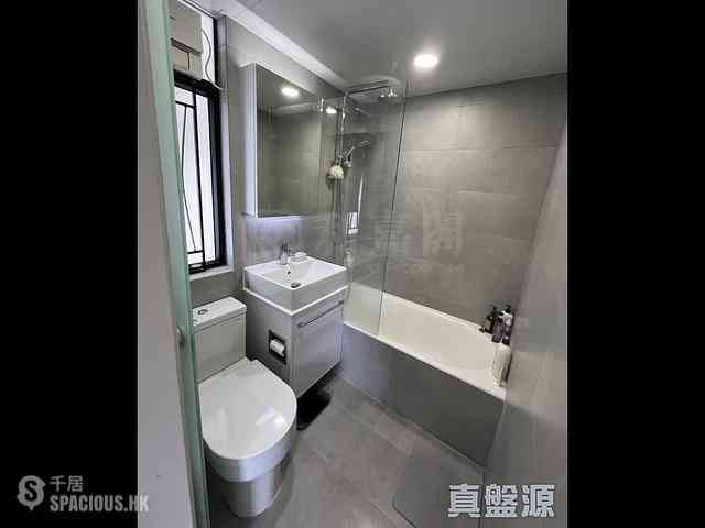 Quarry Bay - Kornhill Block G 04