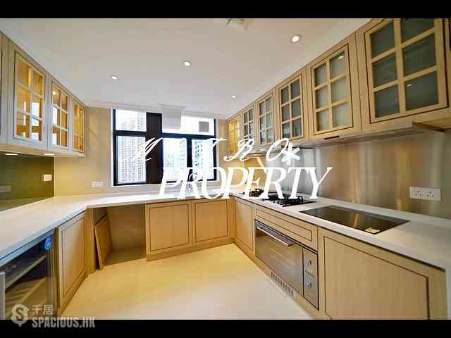 Mid Levels Central - Chung Tak Mansion 01