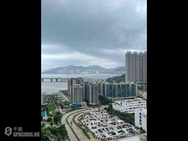 Tseung Kwan O - The Wings IIIA 02