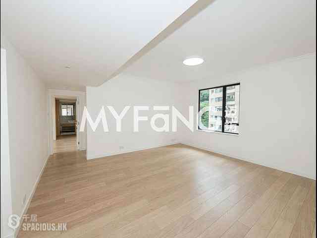 Mid Levels Central - Chung Tak Mansion 03