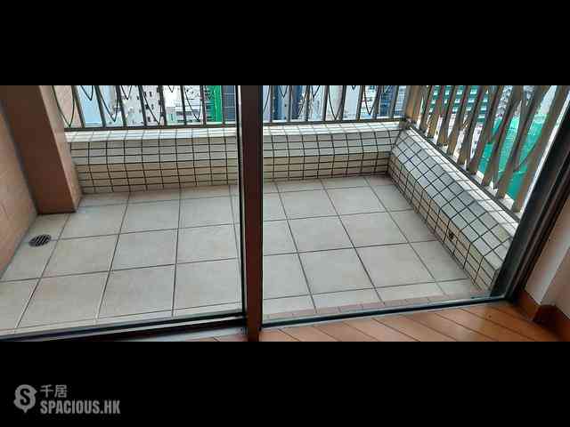 Wan Chai - The Zenith Phase 1 Block 3 07