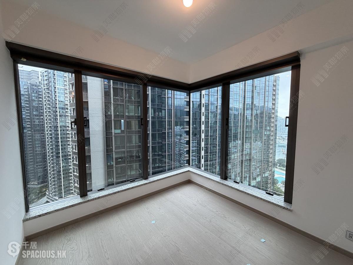 Wong Chuk Hang - The Southside Phase 3B Blue Coast 01