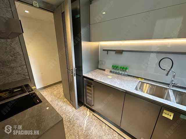 Wong Chuk Hang - The Southside Phase 3B Blue Coast 07