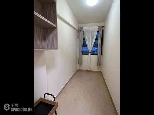 Wan Chai - Chung Nam Mansion 04