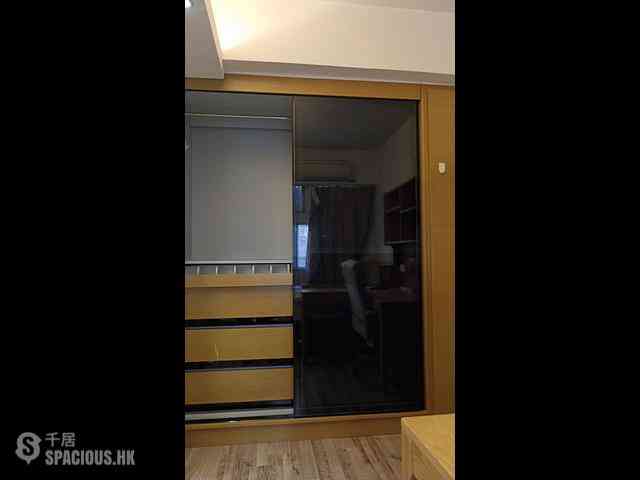 Sai Ying Pun - Hing Tai Building 03