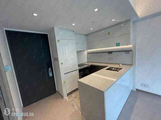 Wong Chuk Hang - The Southside Phase 3C Blue Coast II Tower 3 03
