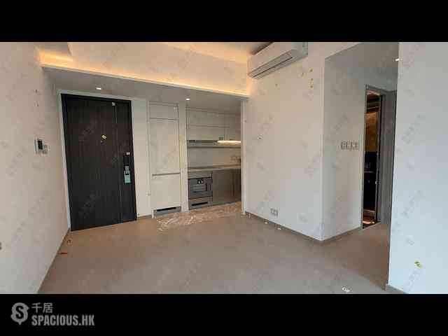 Wong Chuk Hang - The Southside Phase 3C Blue Coast II Tower 3 05