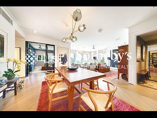 山顶 - Guildford Court 06